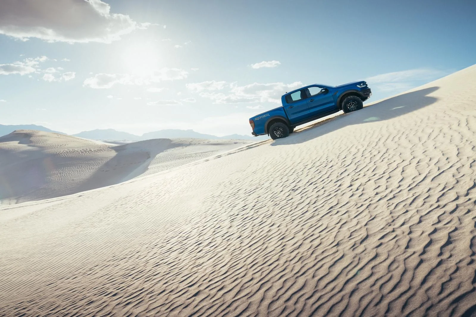 Raptor Stills_Outdoor_2__print.webp
