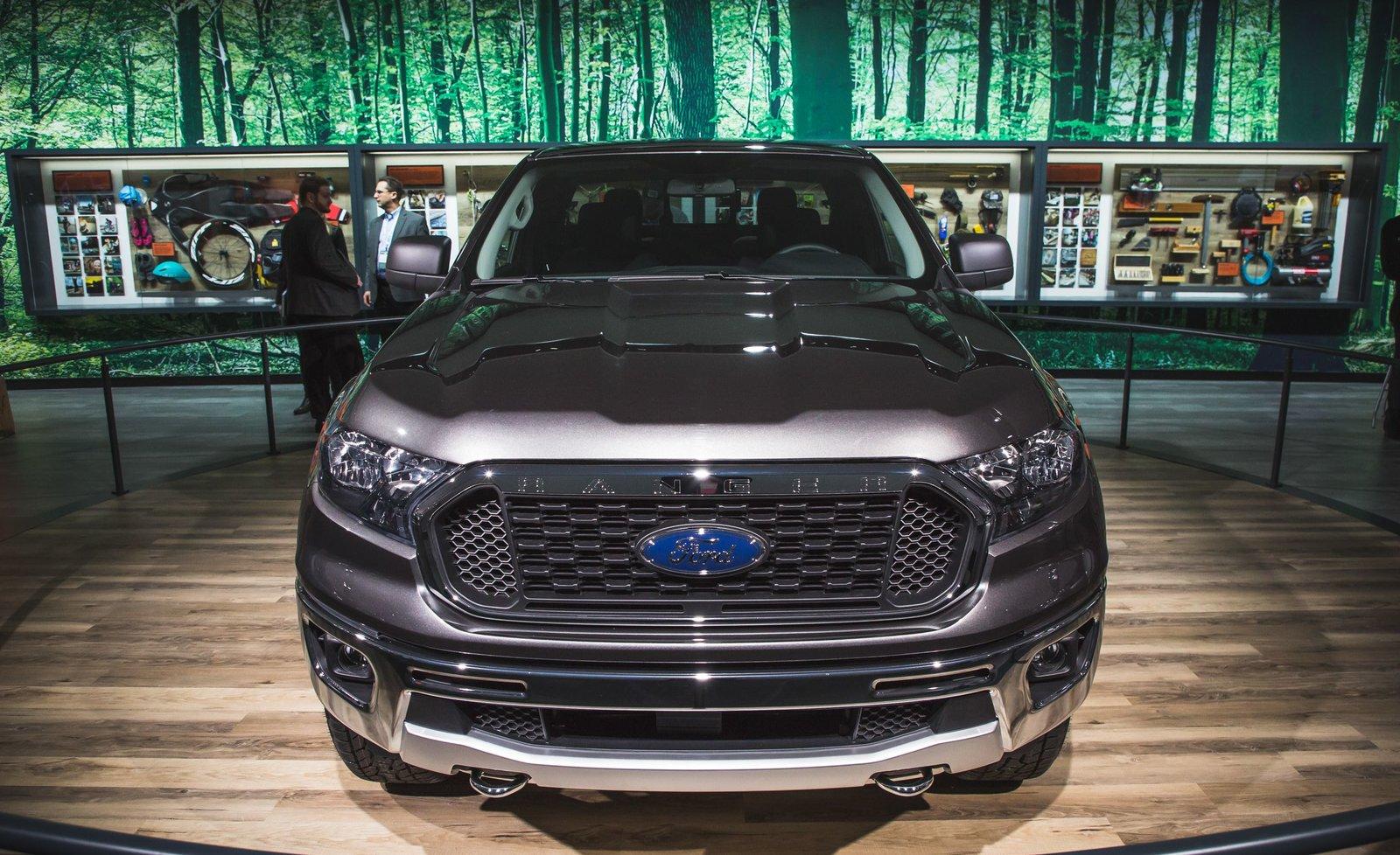 Magnetic-01-2019-ford-ranger-detroit.jpg