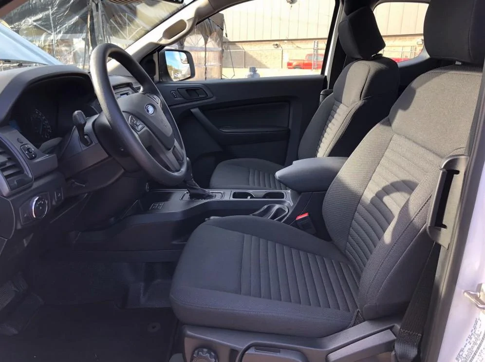 2019-Ranger-XL-interior-2.webp
