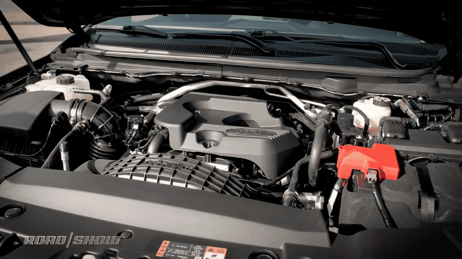 2019 Ford Ranger pickup begins production at the iconic Michigan factory 1-7 screenshot.webp