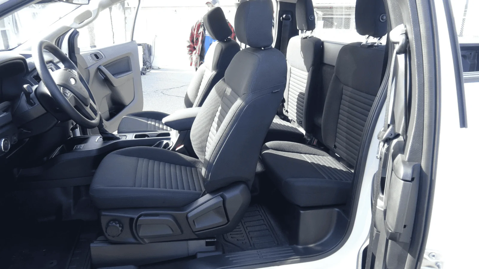 2019 Ford Ranger Ride in Detroit at the Wayne Plant 7-9 screenshot.webp