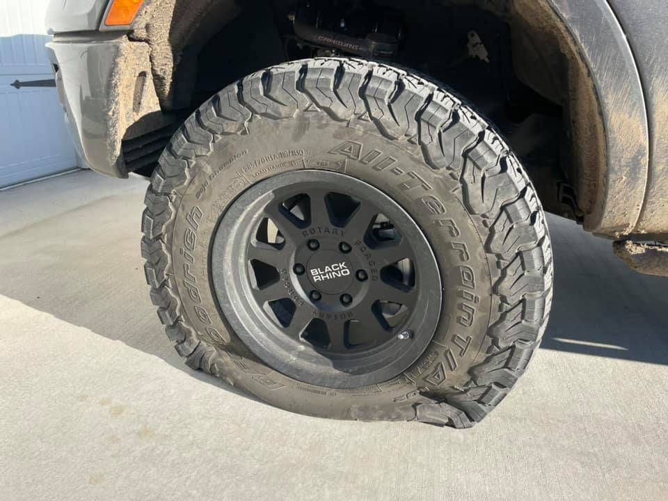 flat-tire.jpg