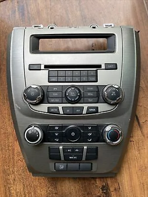 2010-2012-Ford-Fusion-SE-Radio-Face-Ac.jpg