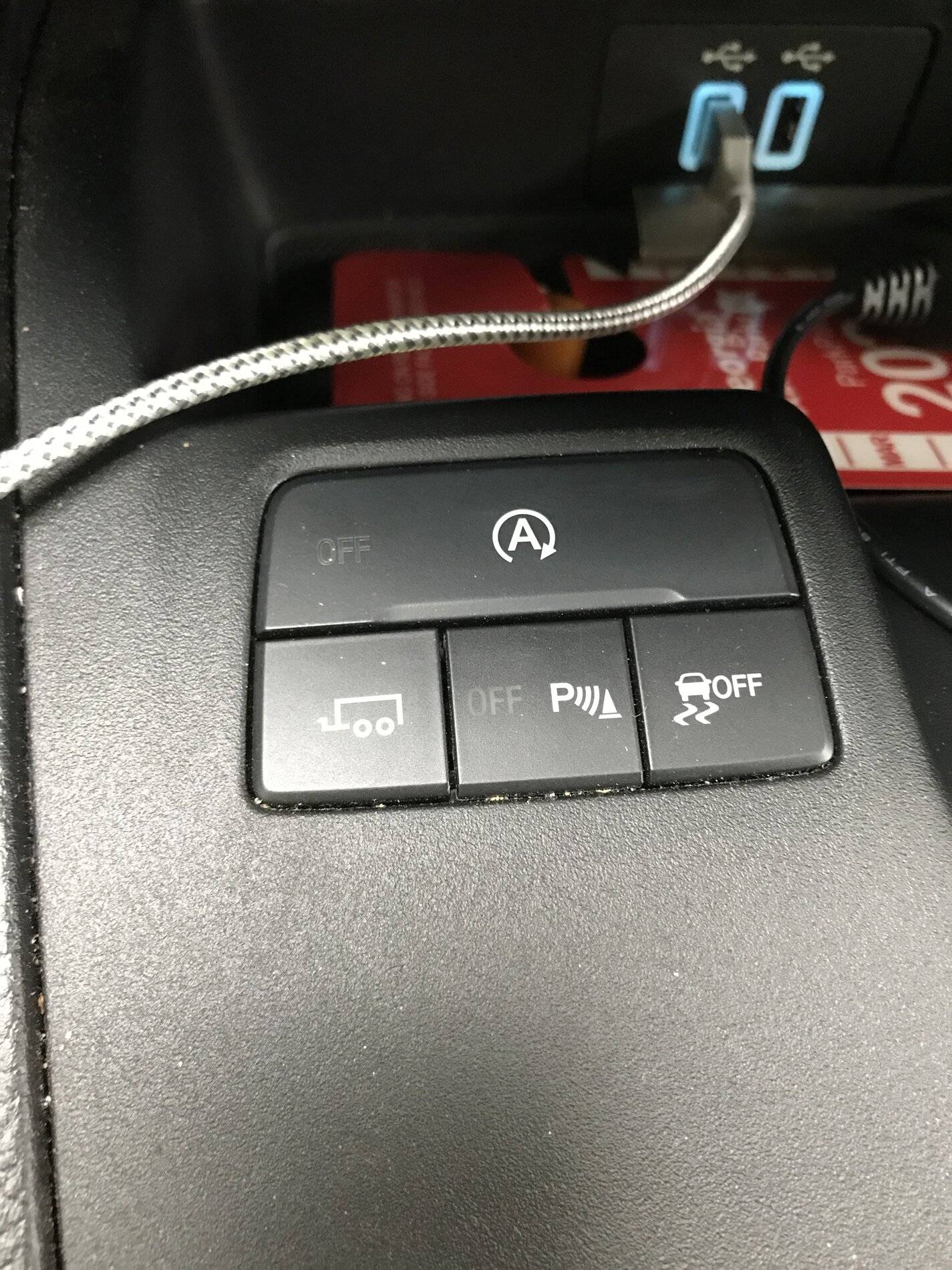 trailer button.jpg