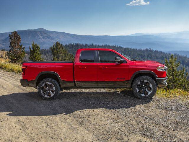 2019-ram-midsize-pickup-final3-1-1559583572.jpg