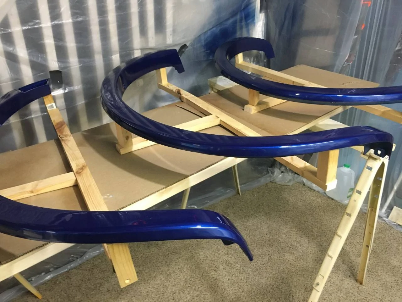 Flare mounted on flat stand.webp