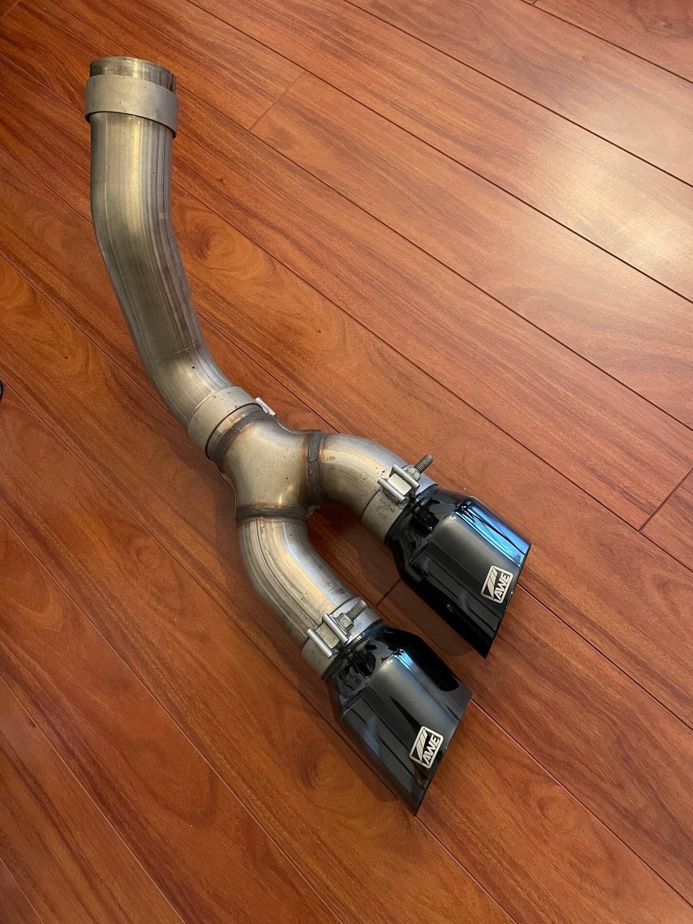 exhaust4 3.jpg