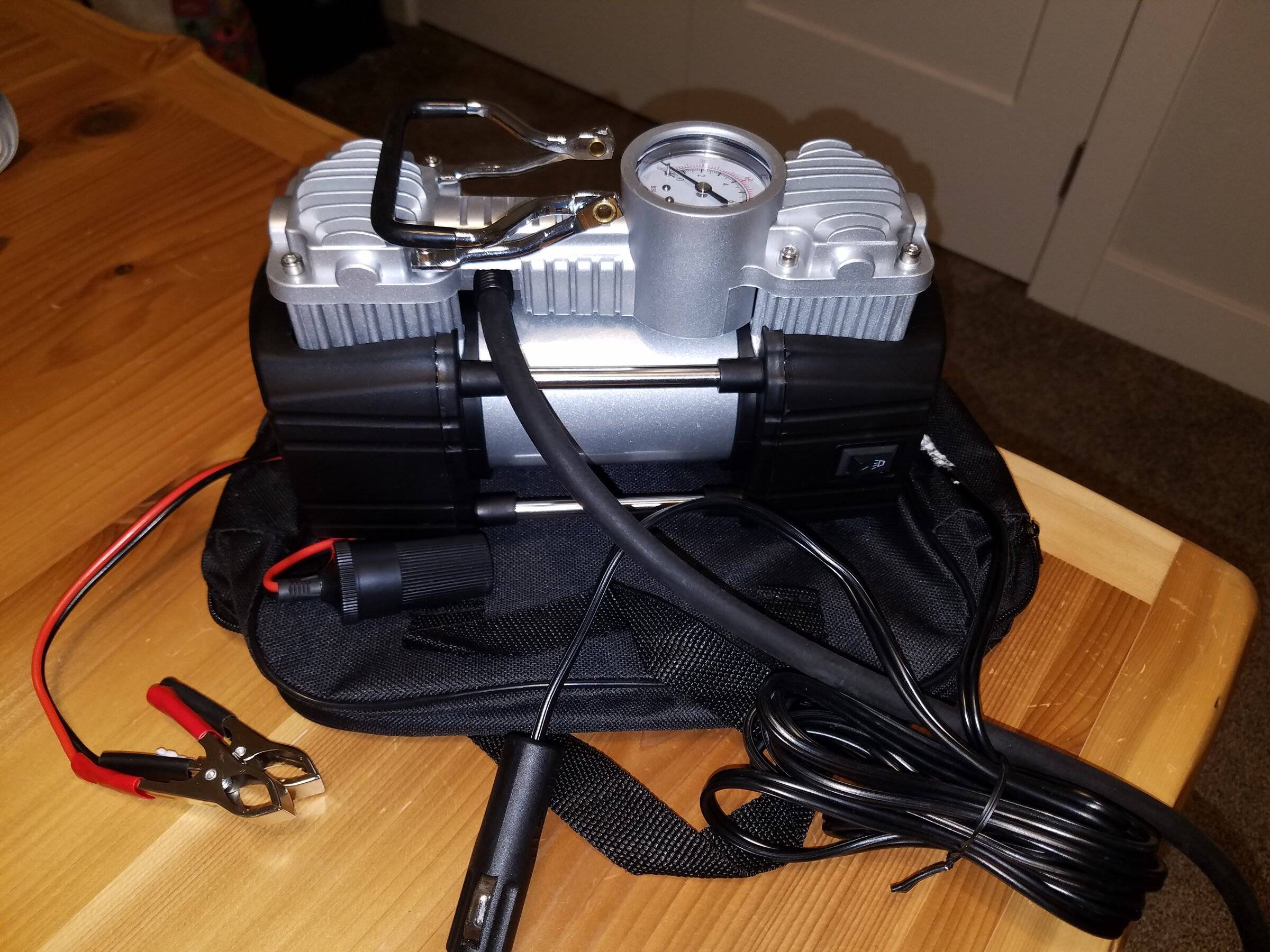 Air compressor.jpg