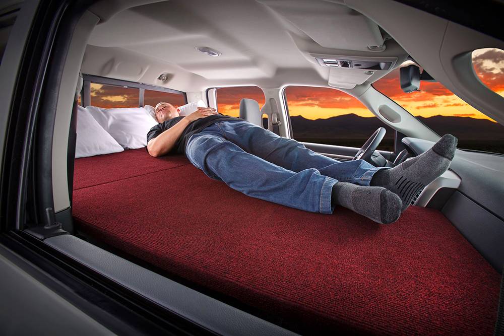 notel-car-sleeping-system2.jpg