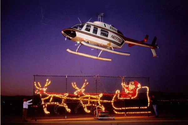 aspen-helo-santa-sleigh1.webp