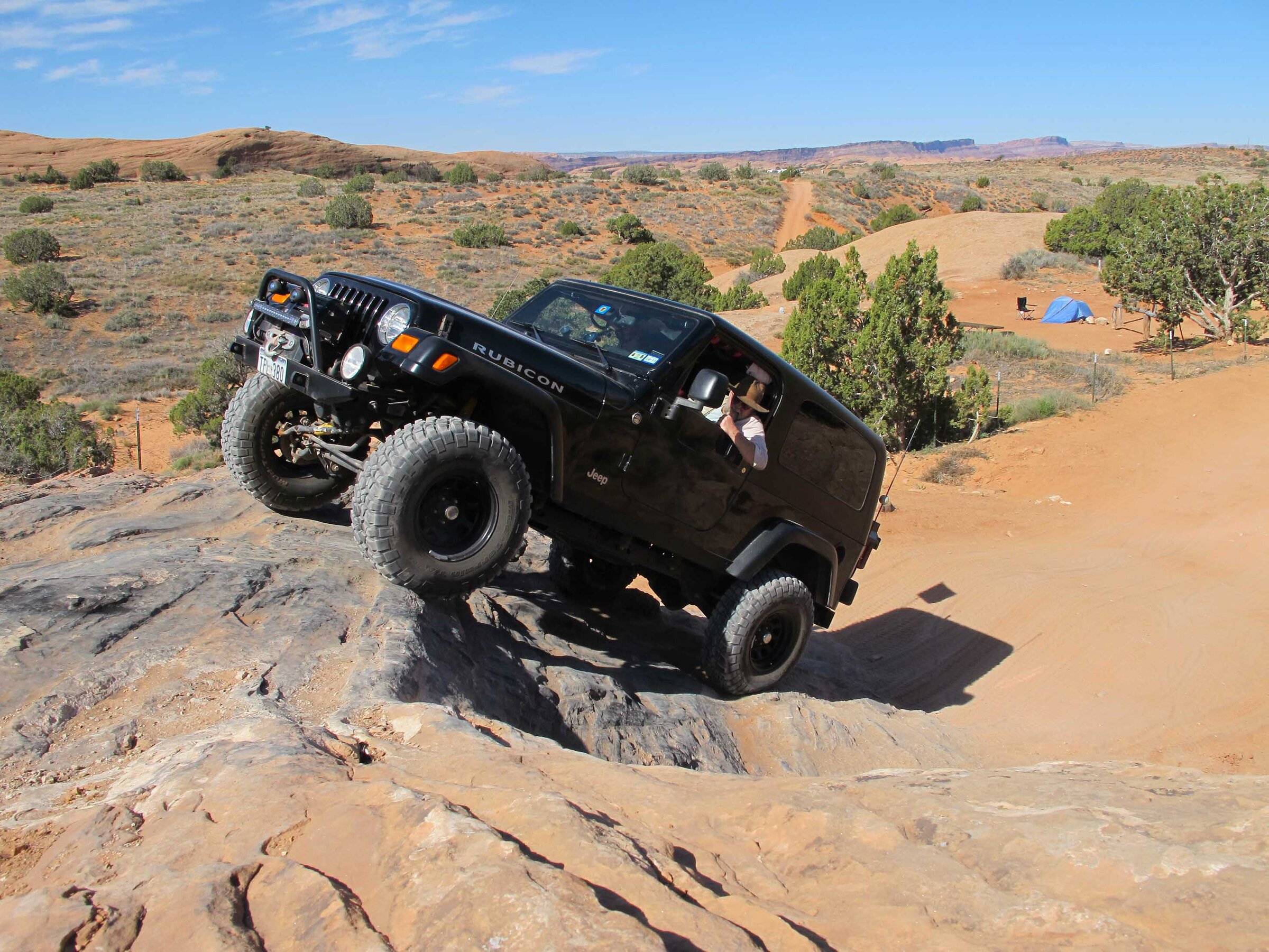 Jeep sm.jpg