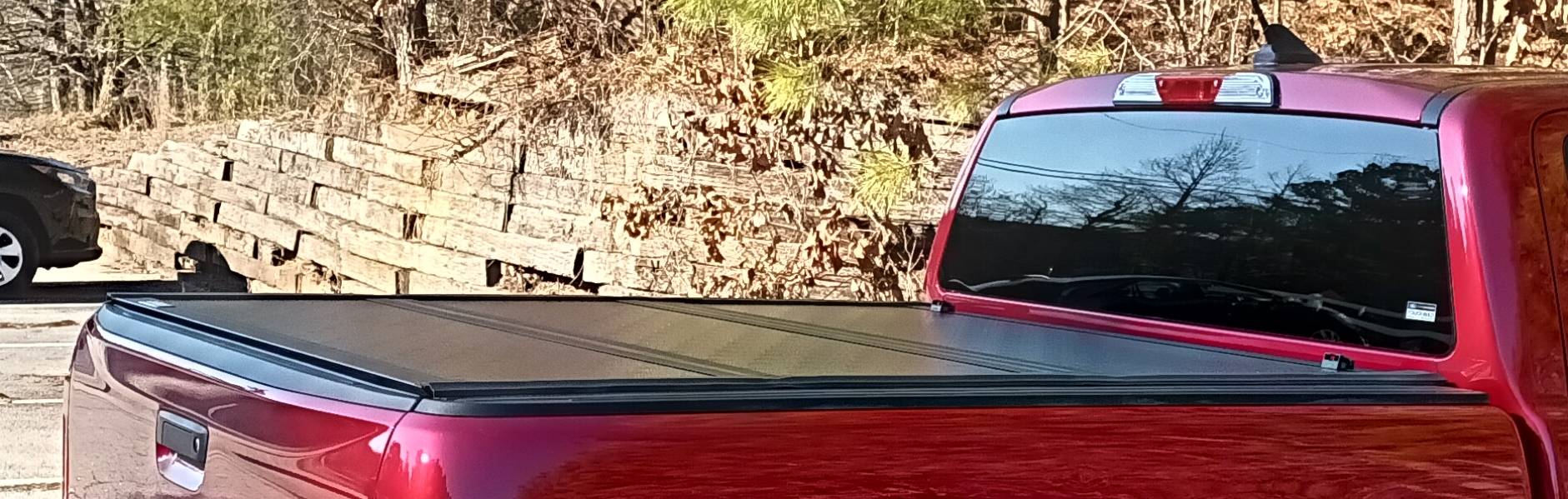 Tonneau cover Right side_153438.jpg