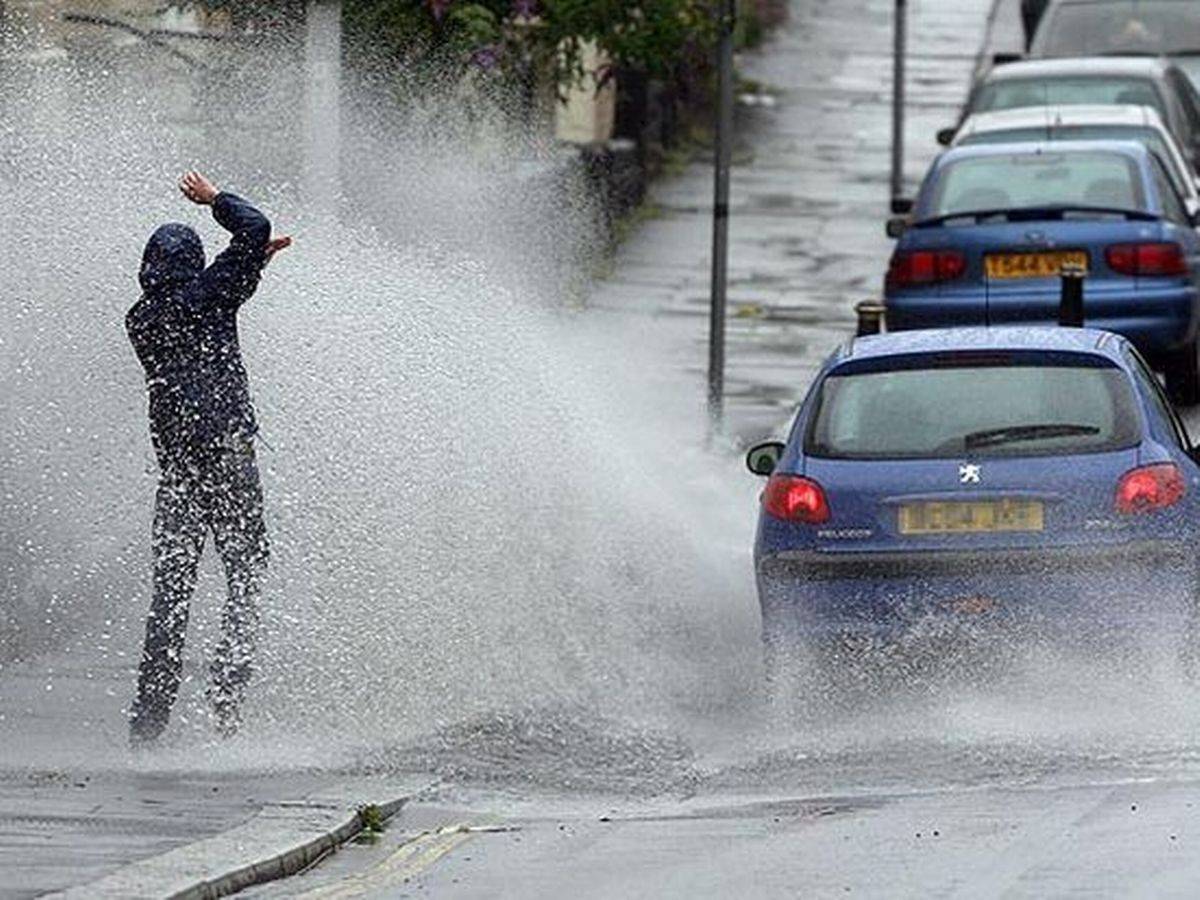1_Splashing-pedestrians-with-puddle-water-in-car.jpg