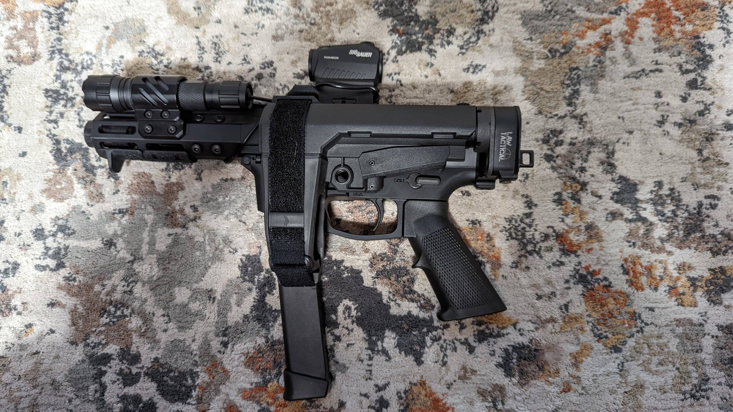 Pistol 2.jpg