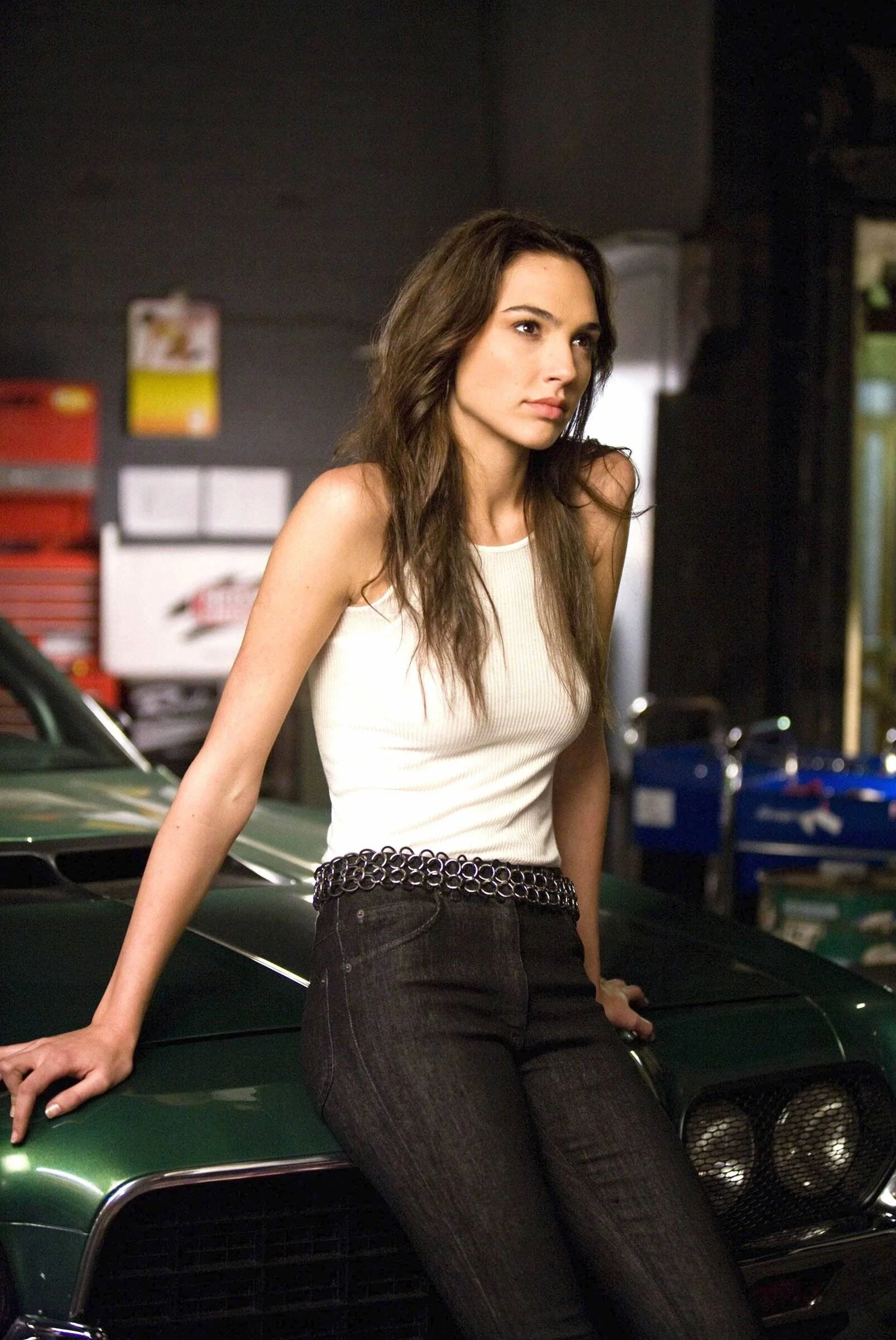 gal-gadot-giselle-fast-furious-1608565630-1.webp