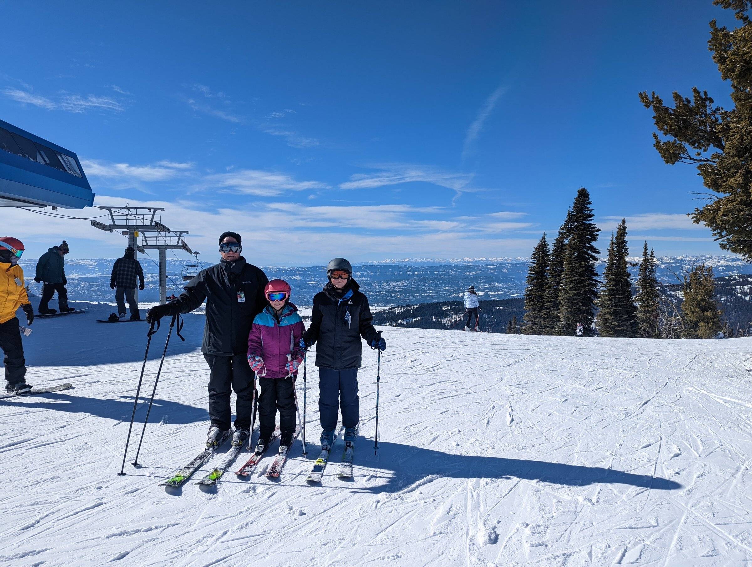 bluebird with gkids.jpg