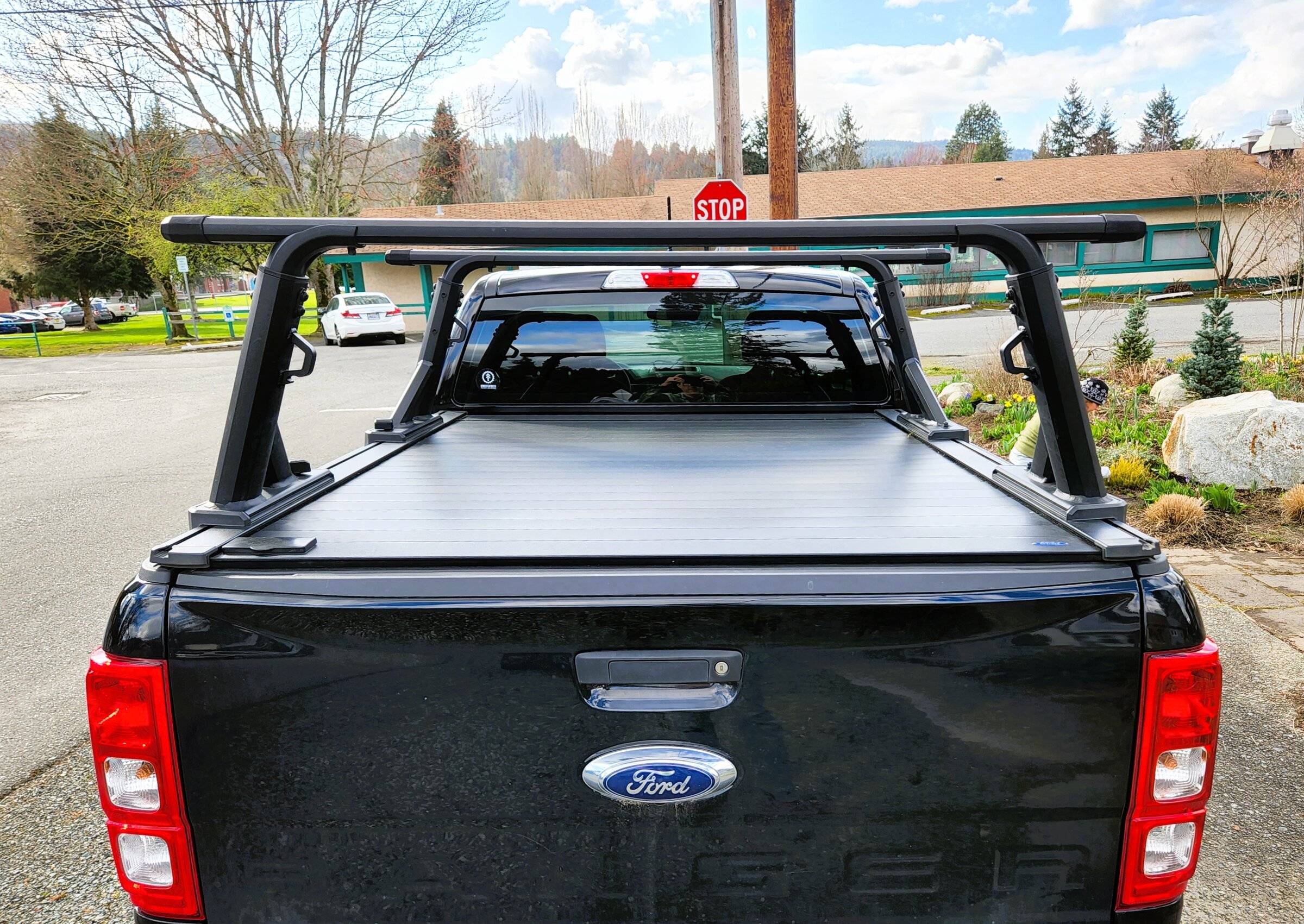 Tonneau and bed rack 2.jpg
