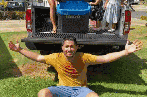 AaronNajeraTldGIF.gif