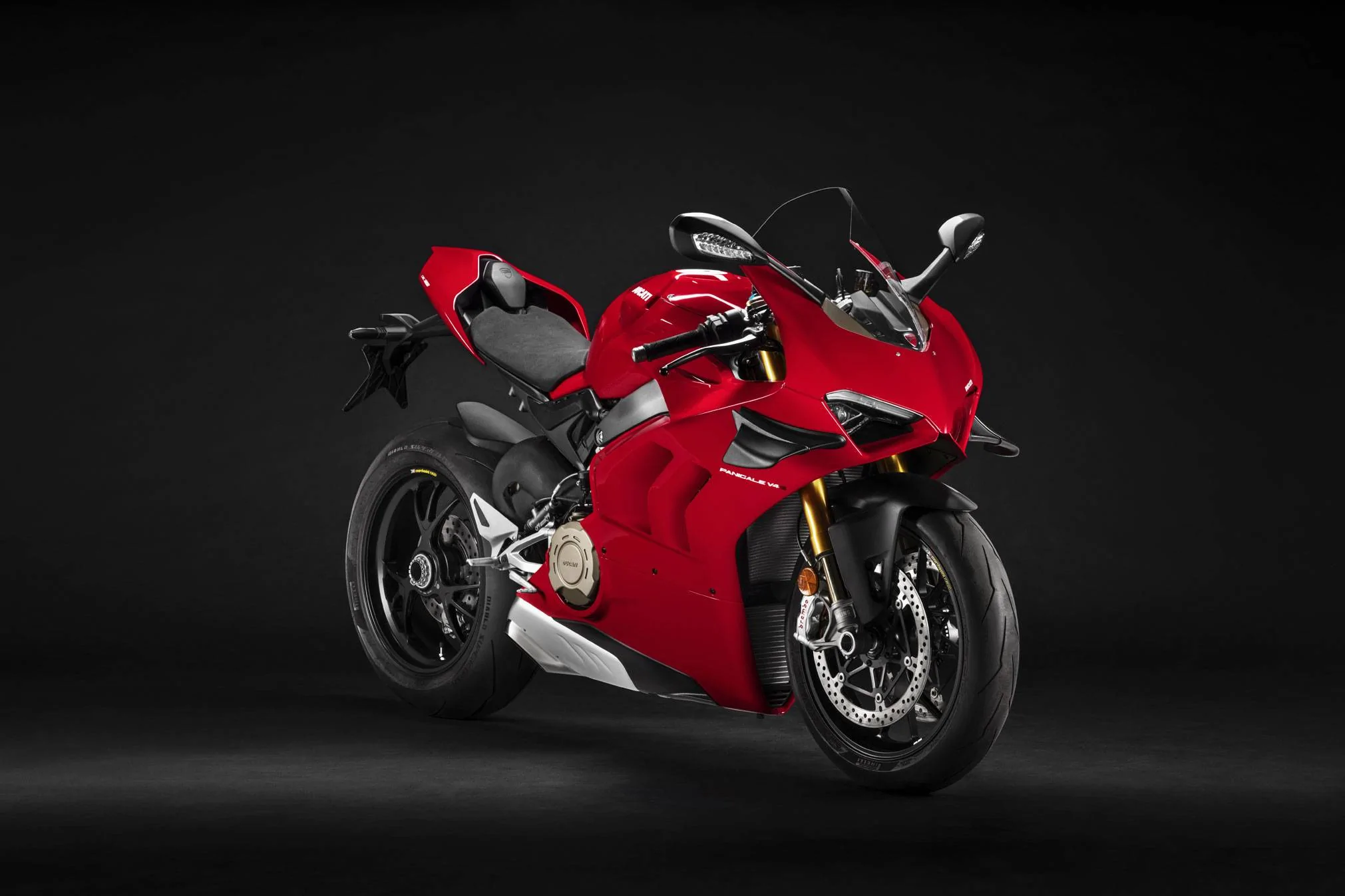 2021-Ducati-Panigale-V4S2.webp