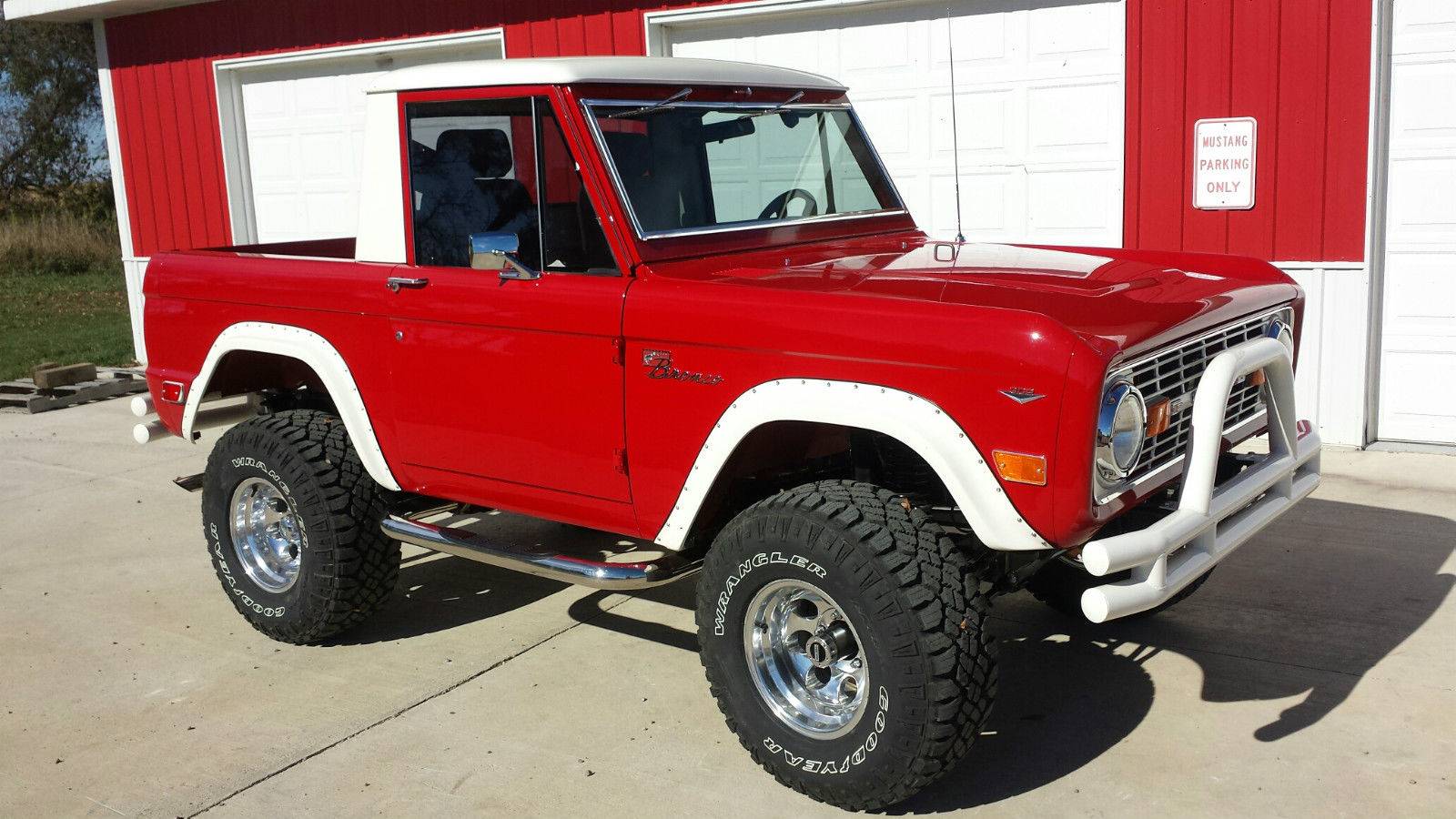 '68 Bronco.jpg