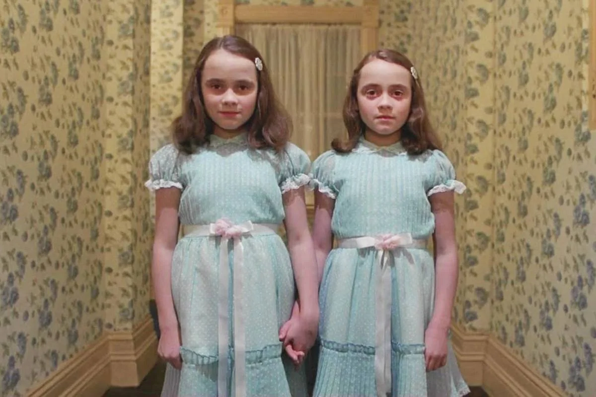 Shining-Twins.webp