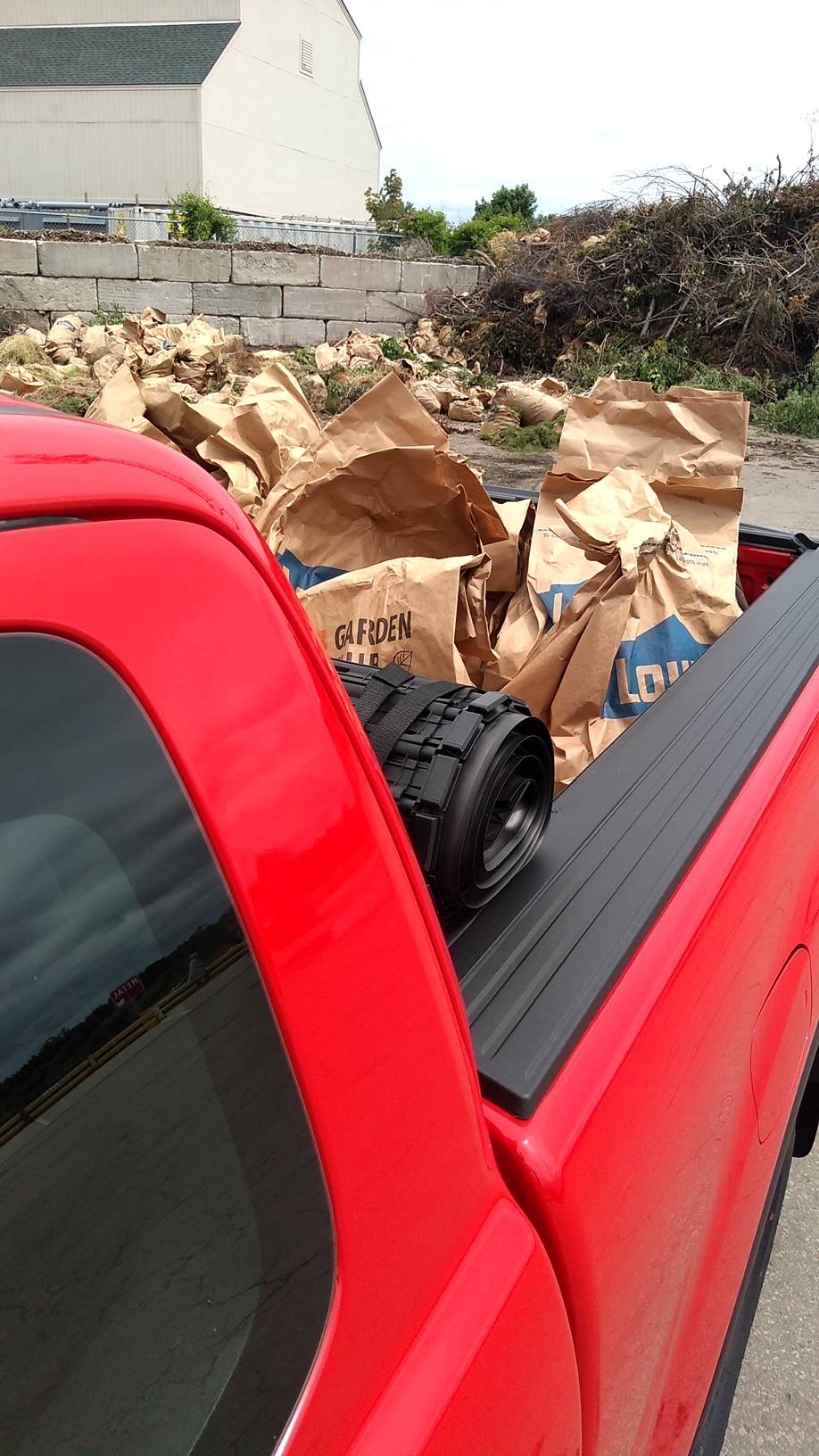 Soupie-the-lil-red-dump-truck.jpg