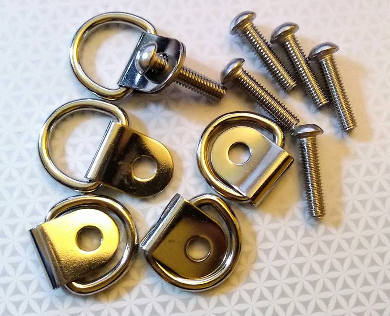 hangers.jpg
