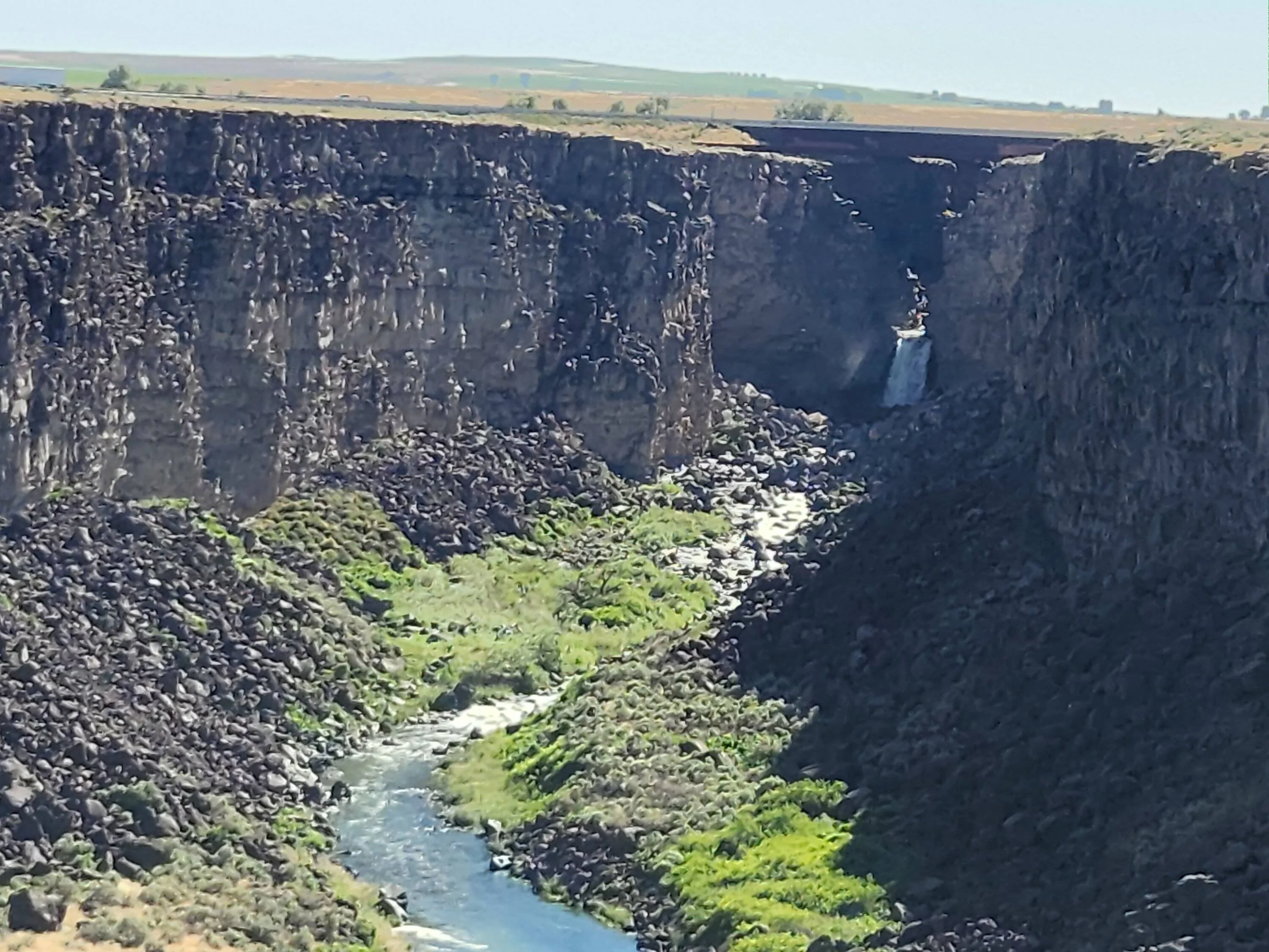 Malad Gorge 3.webp