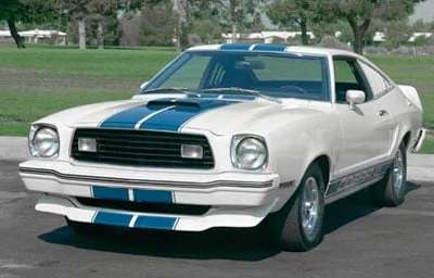 cobra-ii-mustang.webp