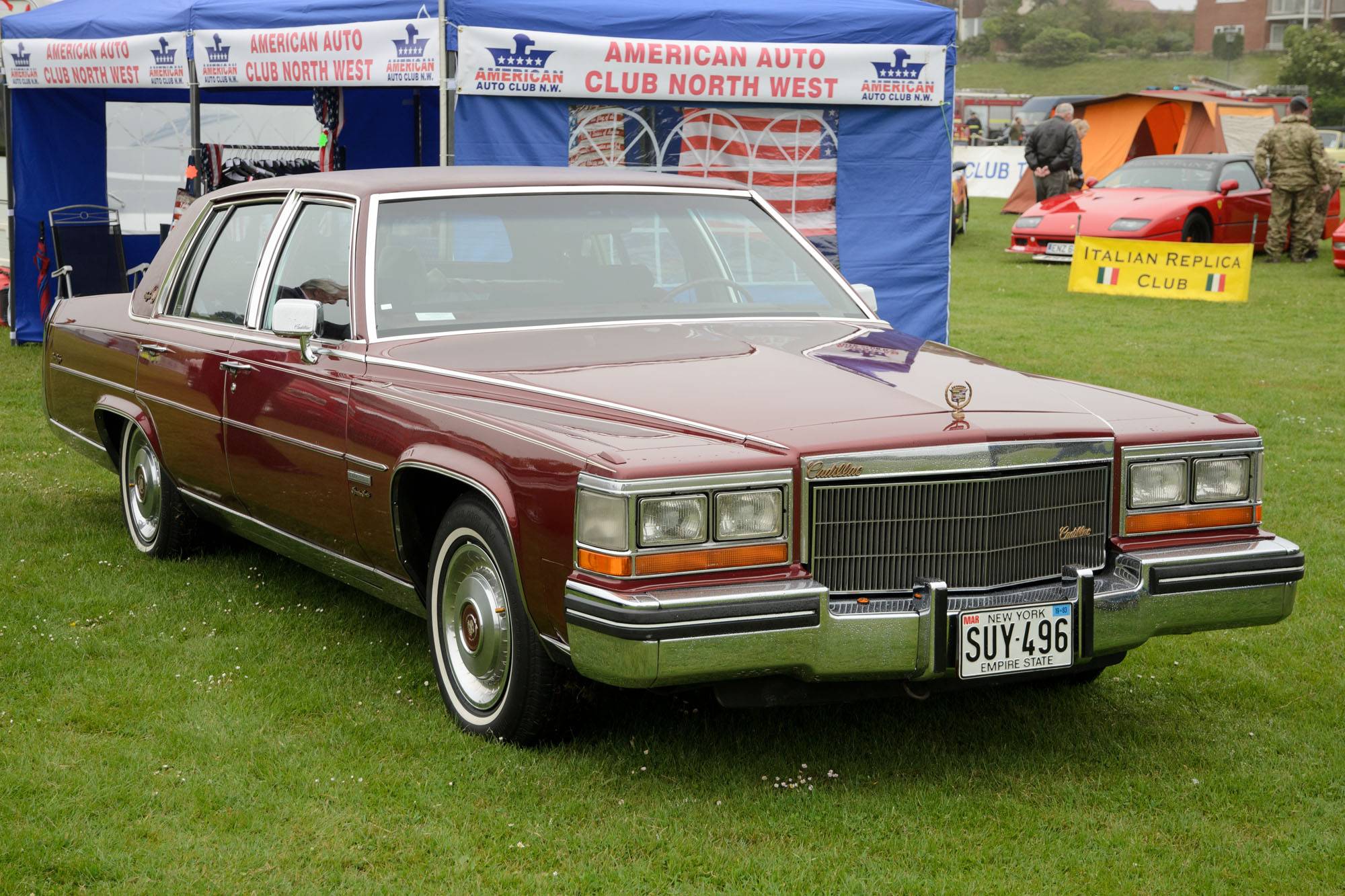dillac_Fleetwood_Brougham_%281983%29_-_20009249621.jpg