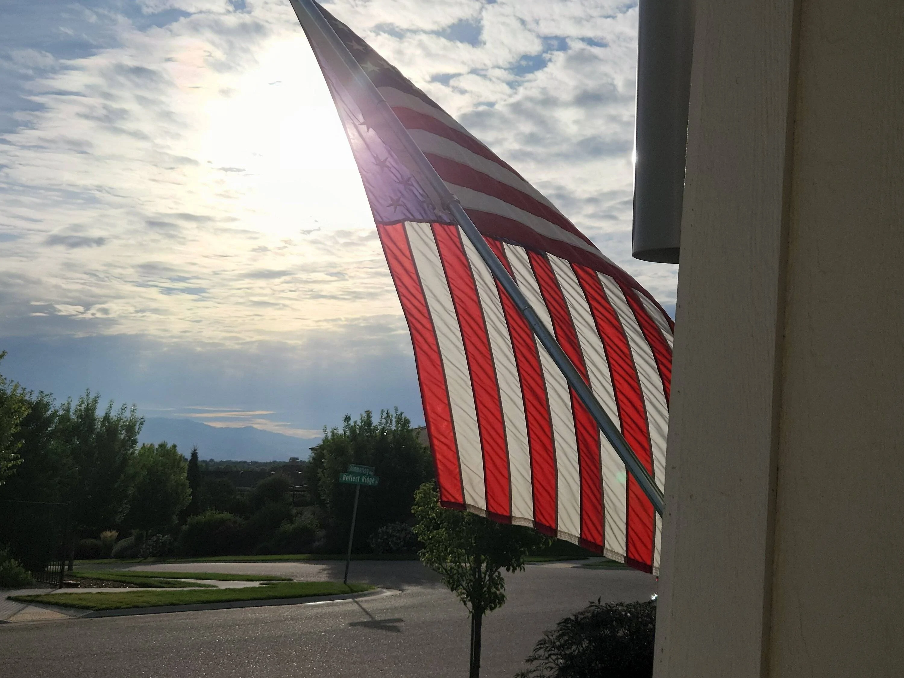 flag.webp