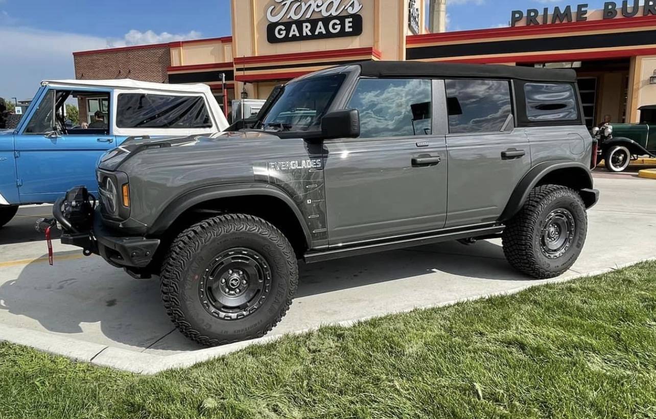 Lead Foot Gray Ford Bronco 2023 Everglades.jpg