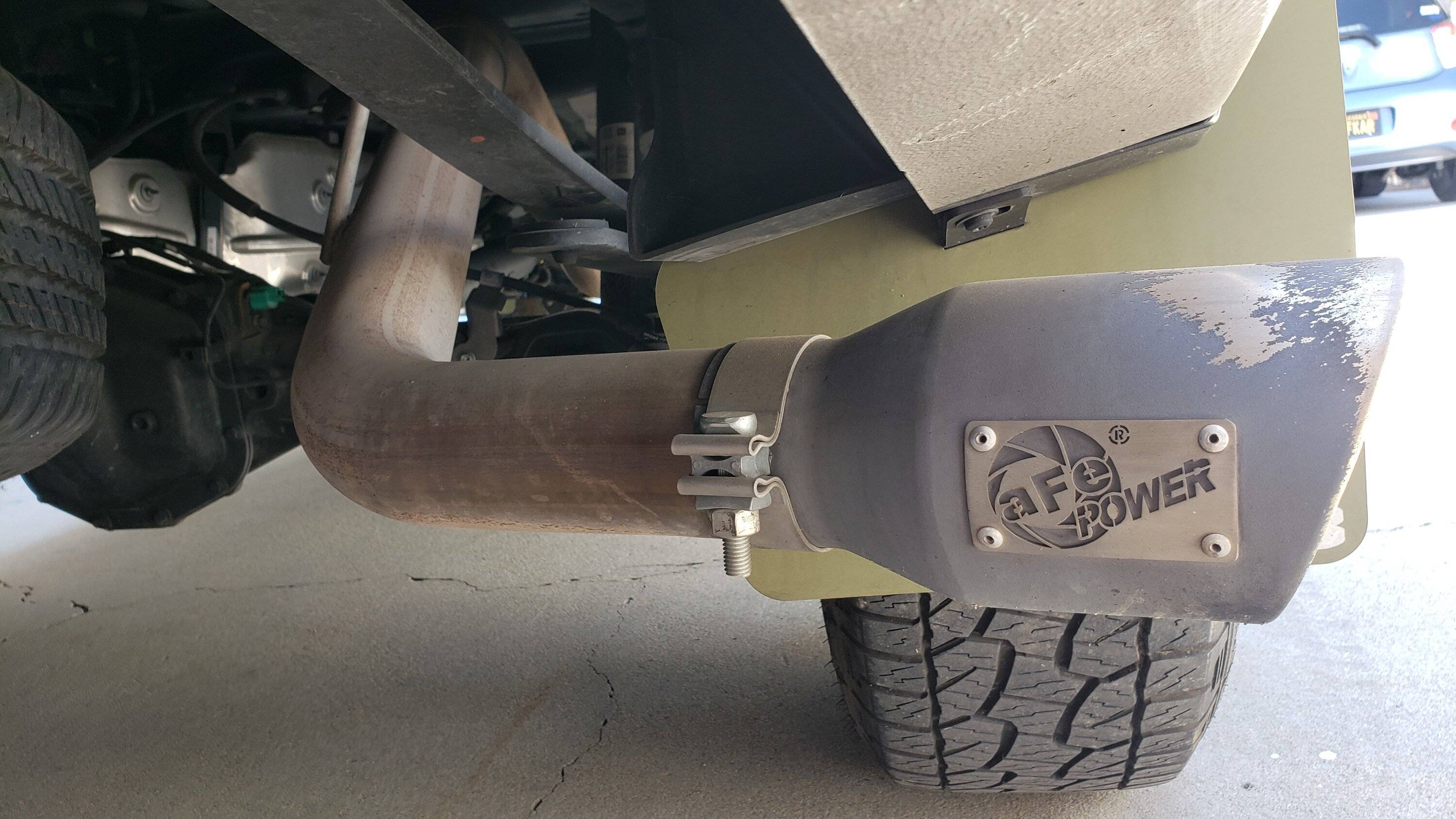 WFE exhaust.jpg