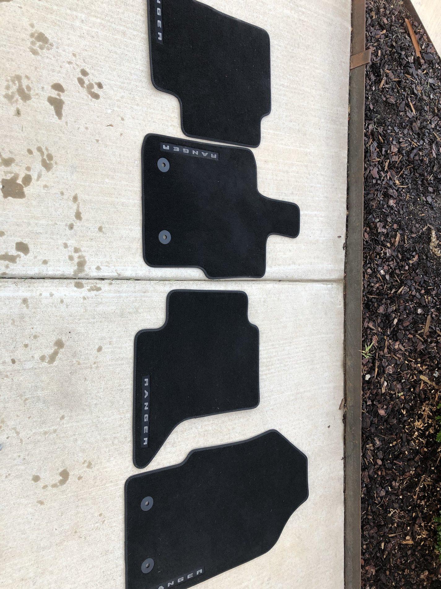 floor mat 3.jpg