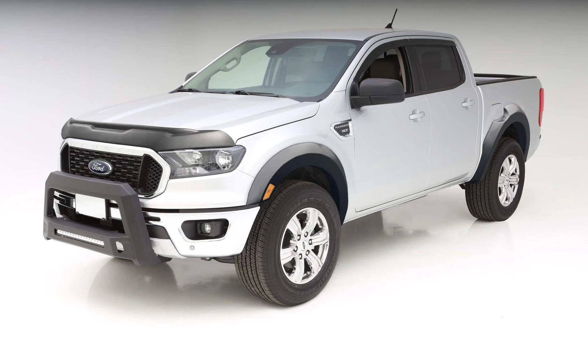 bushwacker_extend-a-fenderflares_2019fordranger_20953-02_2.webp
