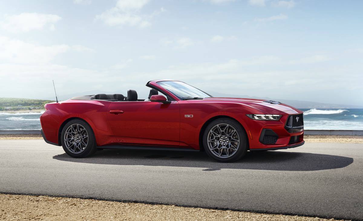 2024-Ford-Mustang-GT-Convertible.jpg