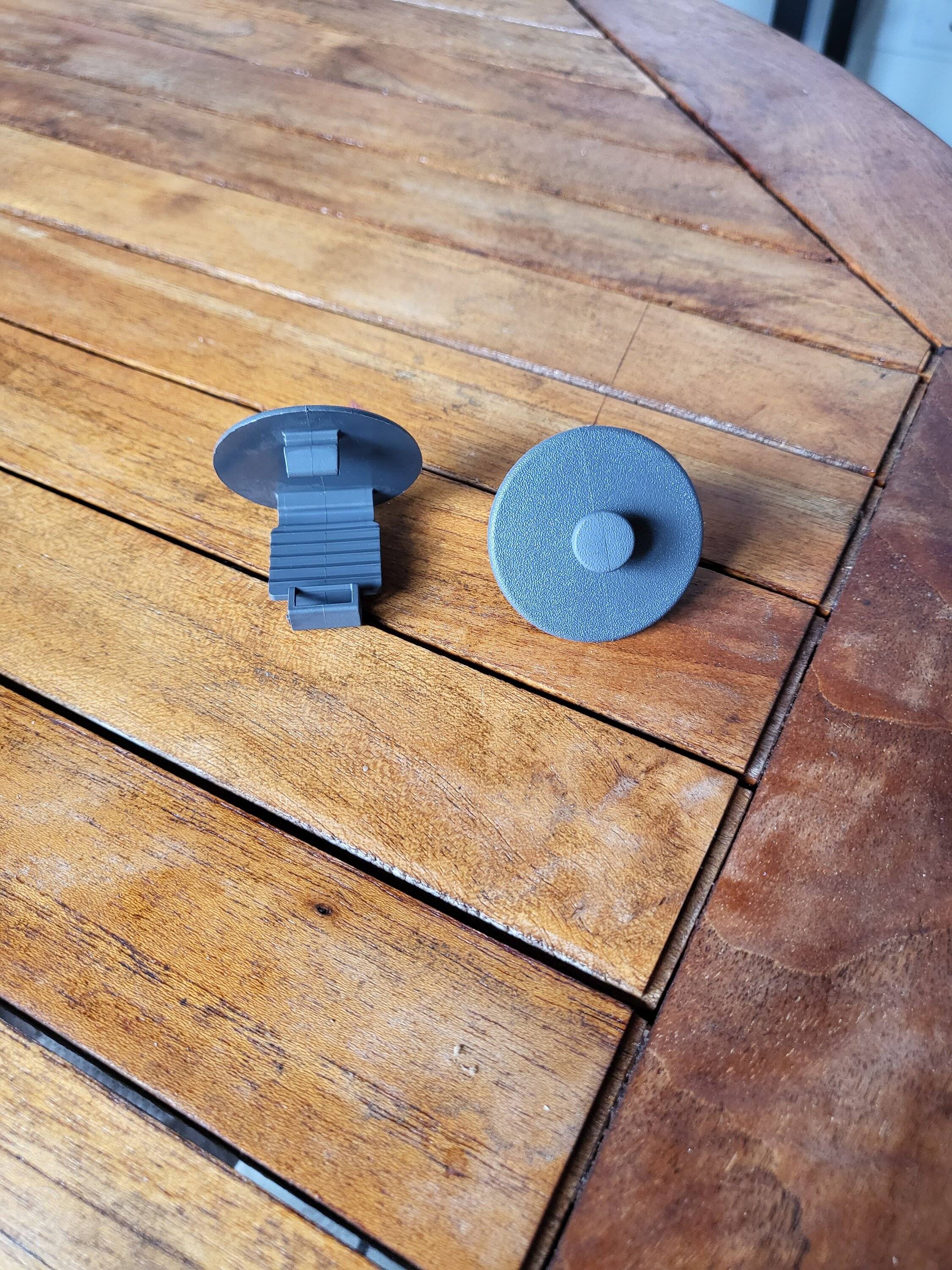 2022 Floor Mat Retainer Clips Passenger Side | 2019+ Ford Ranger and ...