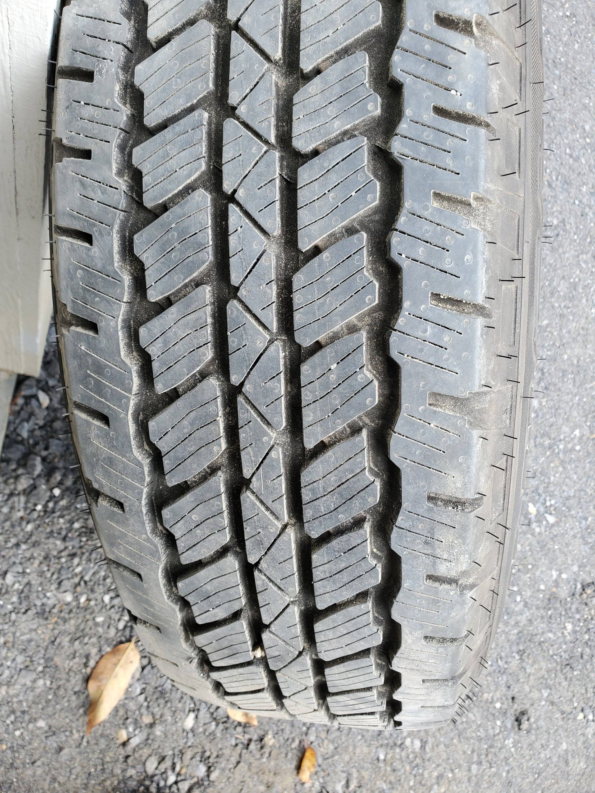 bronco tire 2.jpg
