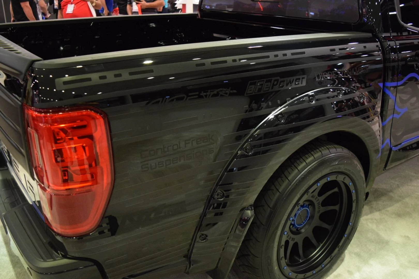 sema-2019-2019-11-20_23-29-01_898467.webp