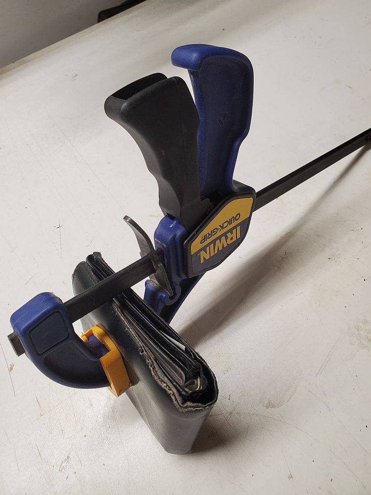 Walletclamp.jpg