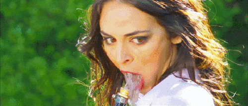 18364c9f21bf0e87042e19441f78dd26.gif