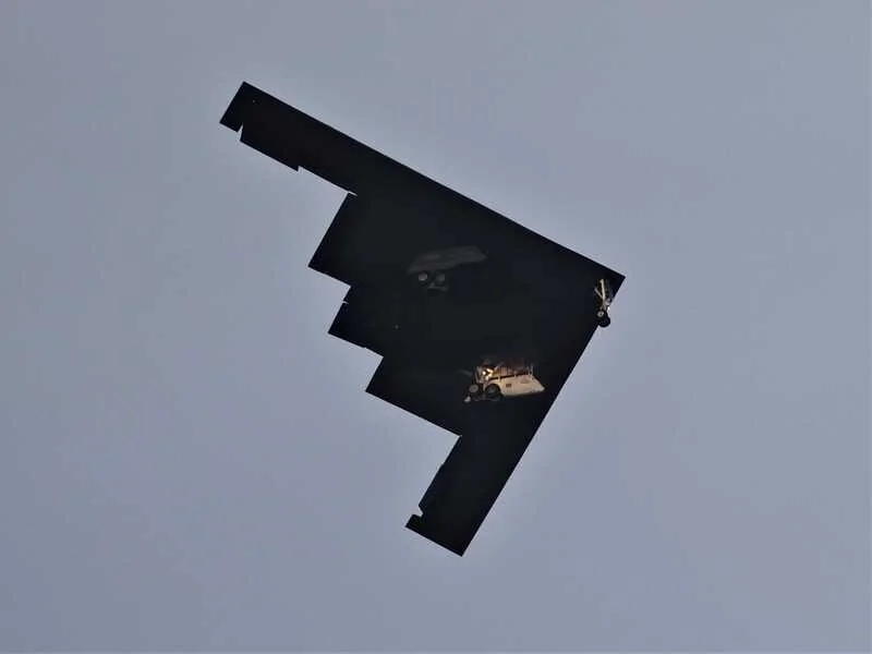B-2 Stealth Bomber4.JPG