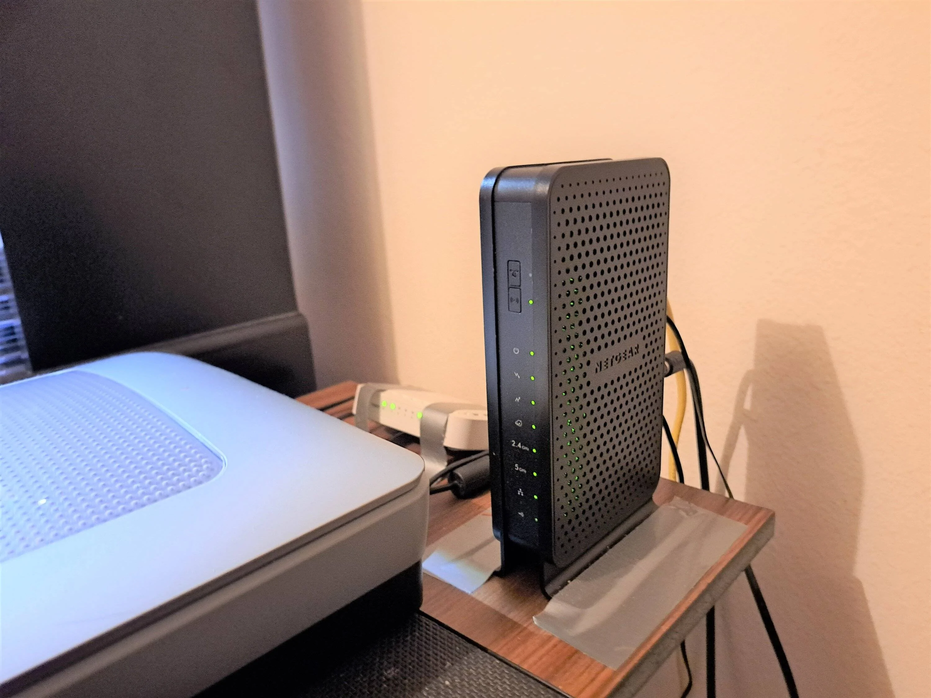 Modem-Router.webp