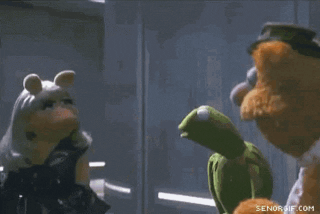 attention-whore-dance.gif