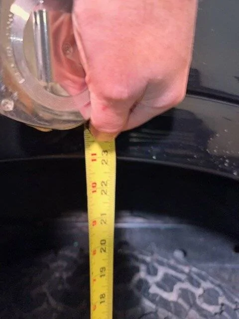 DS top of center cap to bottom of wheel well.jpg
