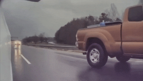Toyota-Tacoma-crash.gif