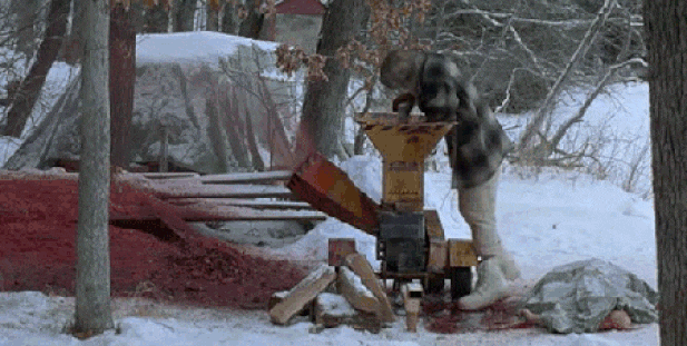 F1%2F1%2F7%2F3%2F117375694%2Feditor%2Fwood-chipper.gif