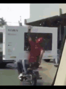 1676053991207.gif