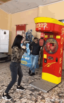 1676058701724.gif