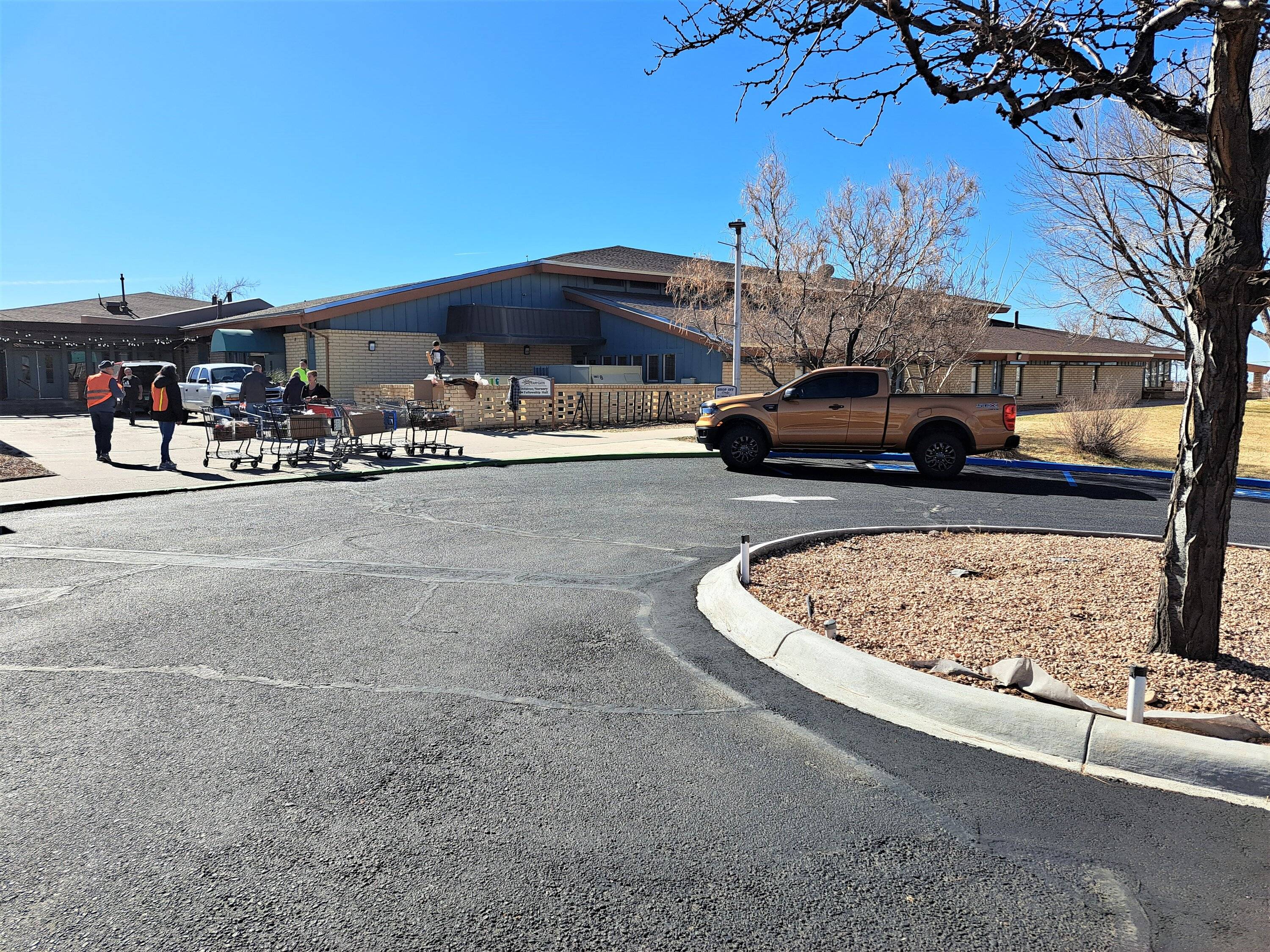 Parked in the circular drive (best).jpg